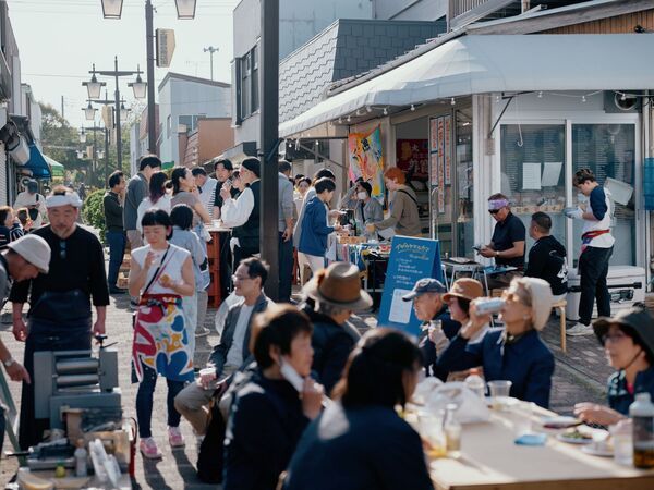 【神奈川県鎌倉市】魚料理とナチュラルワインを楽しむ「イザカヤマルカマ with 鈴木屋酒店 vol.2」開催！