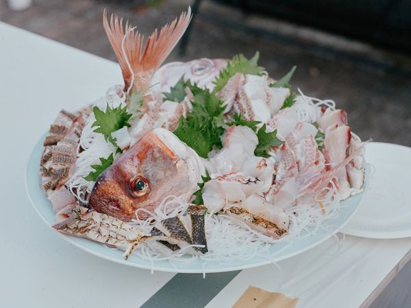 【神奈川県鎌倉市】魚料理とナチュラルワインを楽しむ「イザカヤマルカマ with 鈴木屋酒店 vol.2」開催！