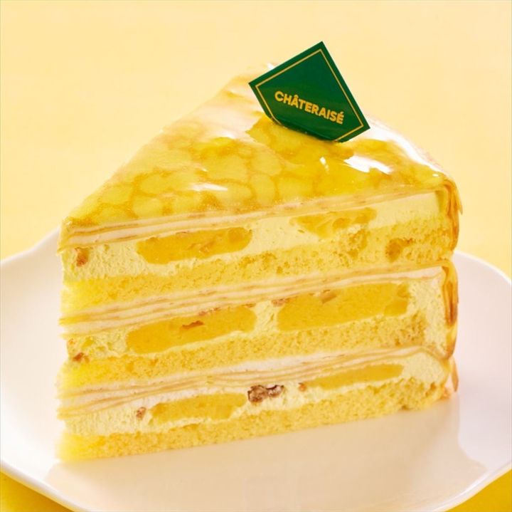 「瀬戸内レモンとはちみつのクレープケーキ」