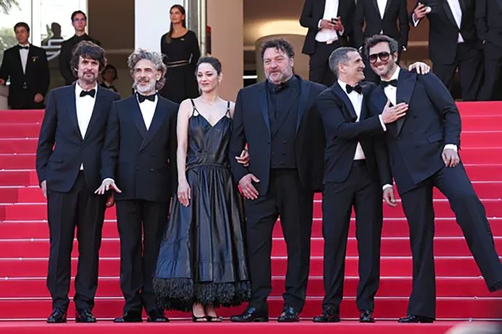 第79回カンヌ国際映画祭での、映画『Karma』のキャスト陣