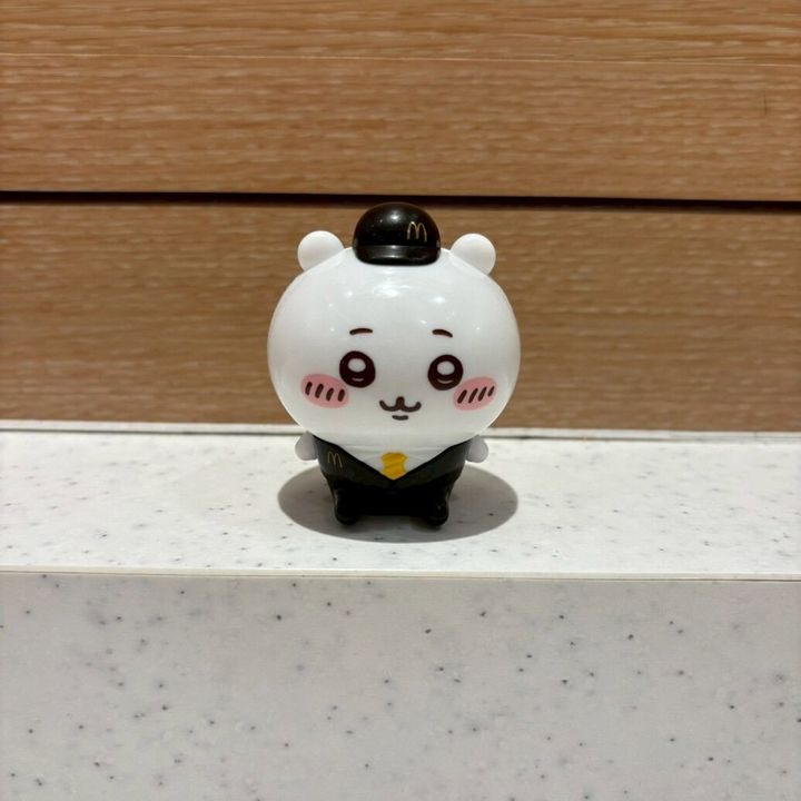 ちいかわ（マクドナルド マネージャー）