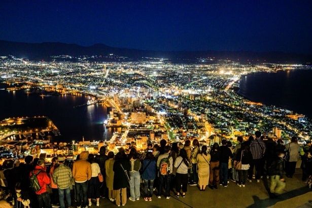 【写真】函館の美しい夜景 提供：函館市