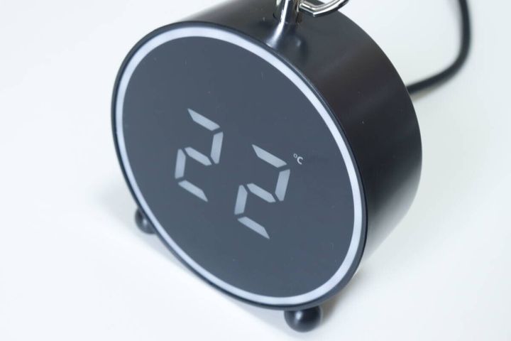 ダイソーのLEDデジタル時計の温度表示