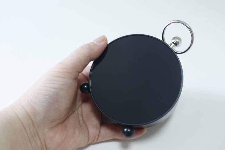 ダイソーのお洒落なLEDデジタル時計