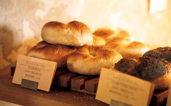 フォカッチャ、クッキーなども人気。午前中に売り切れてしまうことが多いので早めの来店がおすすめ