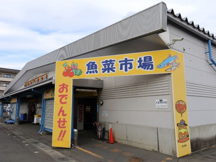 All About ニュース編集部が全国250人を対象に実施した「商店街・市場に関するアンケート」の調査結果から、好き＆行ってみたい「岩手県の商店街・市場」ランキングを発表！ 2位「宮古市魚菜市場」を抑えた1位は？