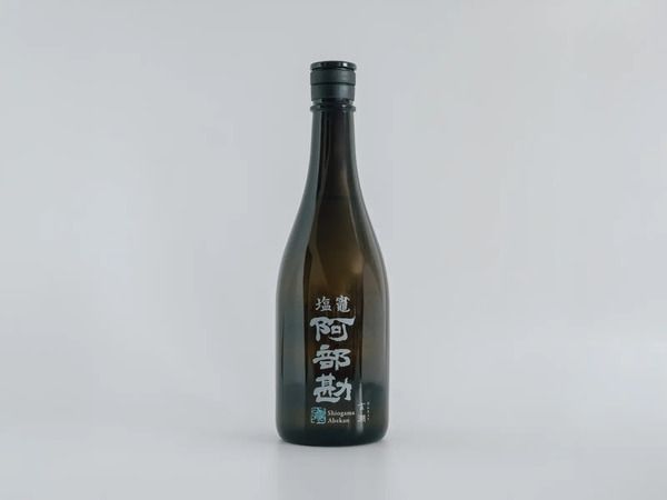 阿部勘酒造が主力ブランドを「塩竈 阿部勘」に改名！酒質設計刷新＆新シリーズも