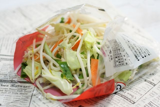 カット野菜 もやしやキャベツ、ニラ