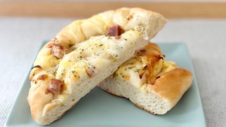 朝食にもランチにも食べたくなっちゃう！【ファミマ】のじゅわもちパン