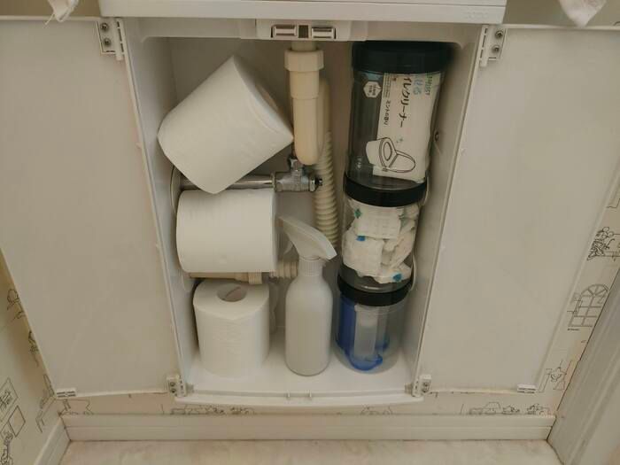 手が「グー」で入るのが最高♪『味海苔の空き容器』が万能収納に大変身！？