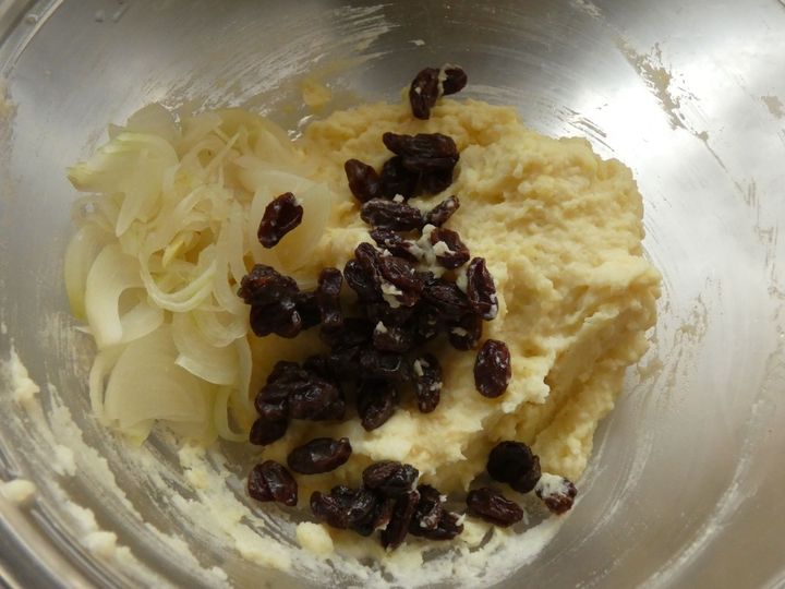 レンジで簡単！「さつま芋とレーズンのヨーグルトサラダ」