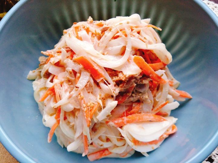 新玉ねぎをたっぷり食べて欲しいから。病みつき玉ねぎサラダ