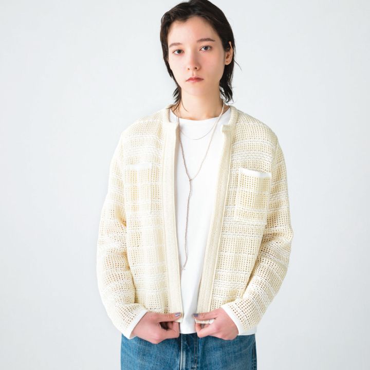 カーディガン ¥46,200（ボールジィ／トゥモローランド TEL. 0120-983-511）