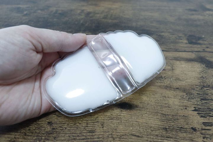 セリアのランチベルト用保冷剤 寿司柄の裏側