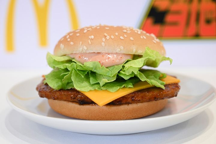 てりやき×明太バターの相性抜群「博多明太バターてりやき」単品490円～、バリューセット790円～