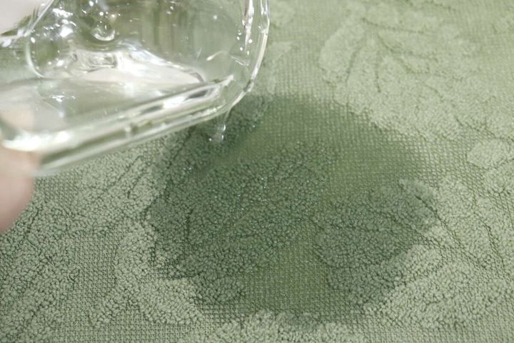 セリアの吸水マット ジャガードリーフの吸水力