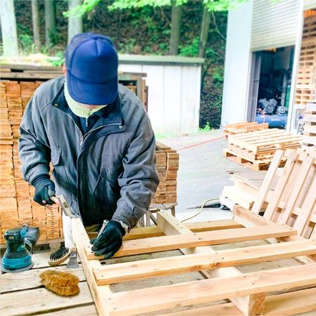 繰り返し使えて土壌に還せるsumiterra「衣類の調湿炭」がオンラインで発売中