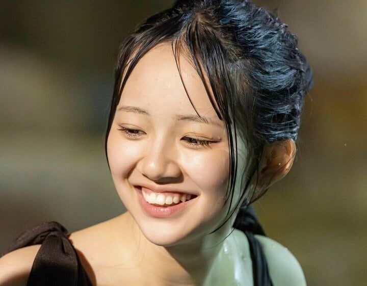 【写真・画像】モテ女子とのプールデートでハプニング！「高校生からしたらとんでもない」スタジオ興奮「バックハグやん！」『今日好き』ラヨーン編第2話 1枚目