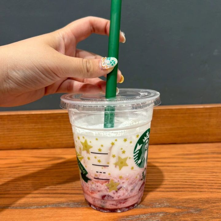 スターバックス ごろっと イチゴ ミルク