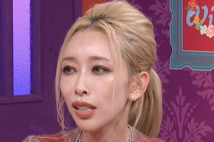 【写真・画像】「どういうこと!?」加藤ミリヤ、”衝撃”育児動画を初公開！ 藤本美貴ら騒然「レディーガガの子育てみたい」 1枚目