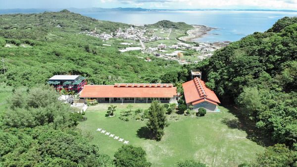 【沖縄県南城市】南城美術館が、“滞在できる美術館”一棟貸し型のアートヴィラ「ARTVILLA 橘邸」開業