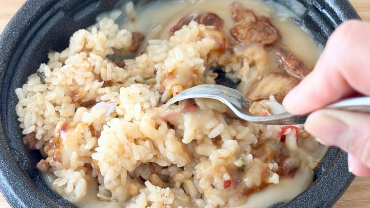 混ぜて食べて背徳感マックス！【ローソン】人気店監修グルメがハマる味