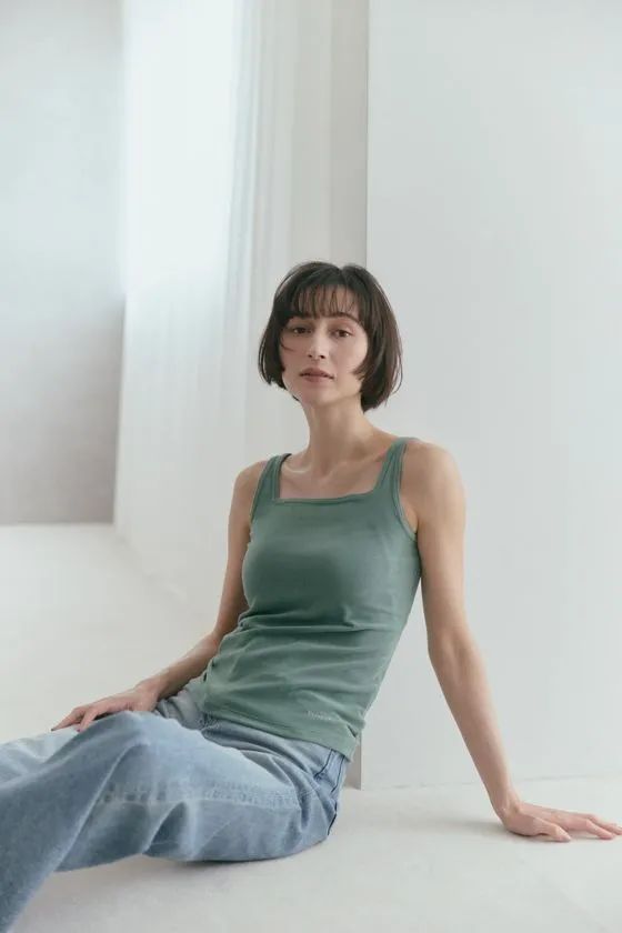 Cup In Pile Tank Top2