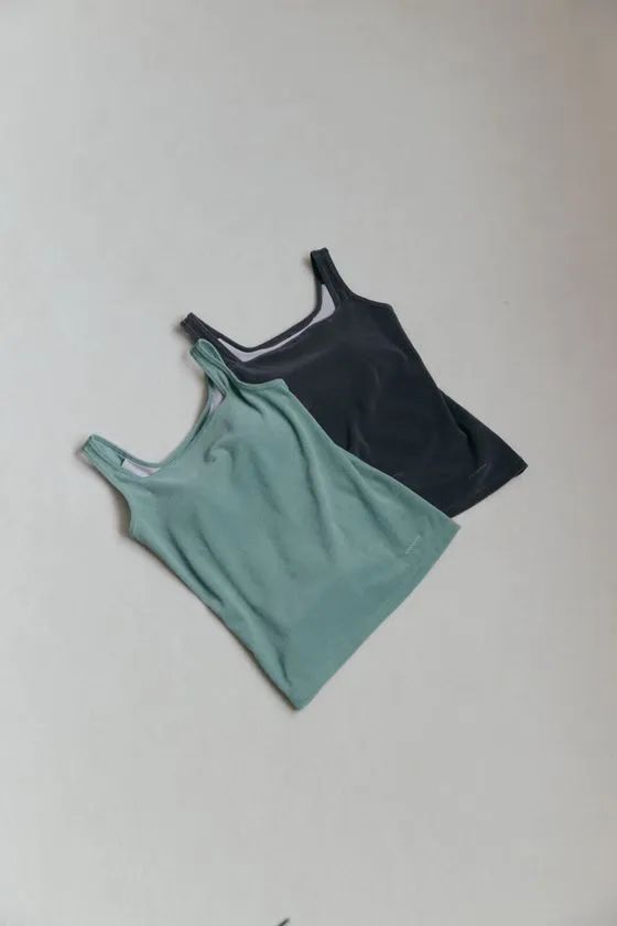Cup In Pile Tank Top1