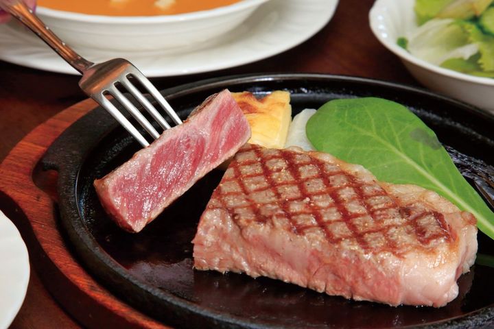 ステーキ＆レストラン パポイヤ