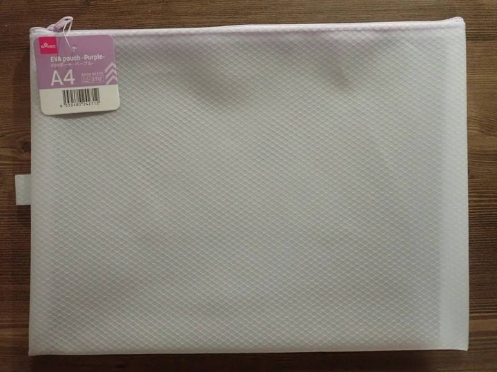DAISO(ダイソー)：EVAポーチ -パープル- A4