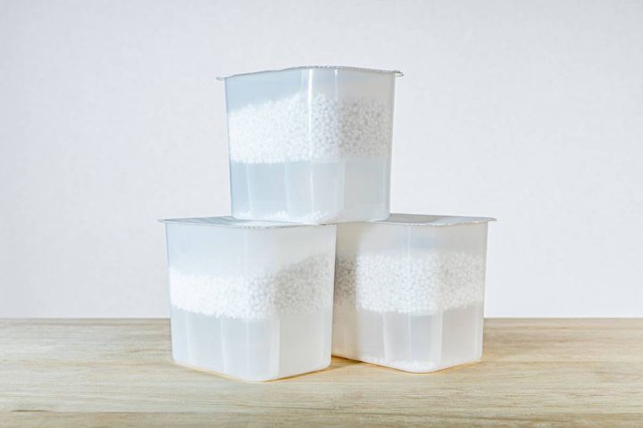 押入れ 幸運 除湿剤