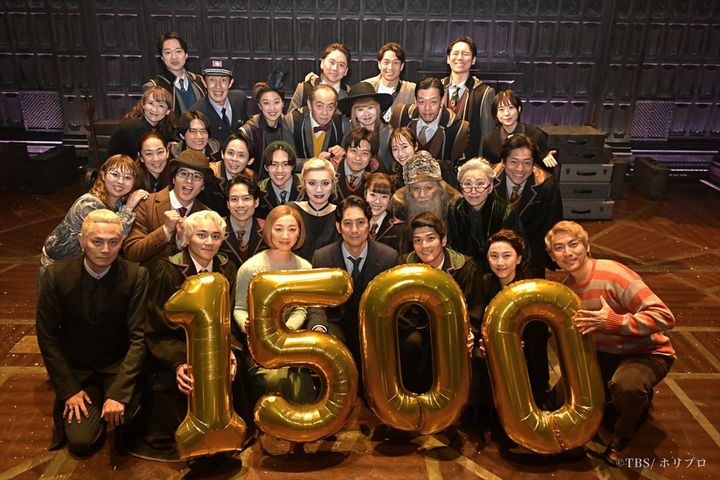 舞台『ハリー・ポッターと呪いの子』1500回公演にて width=