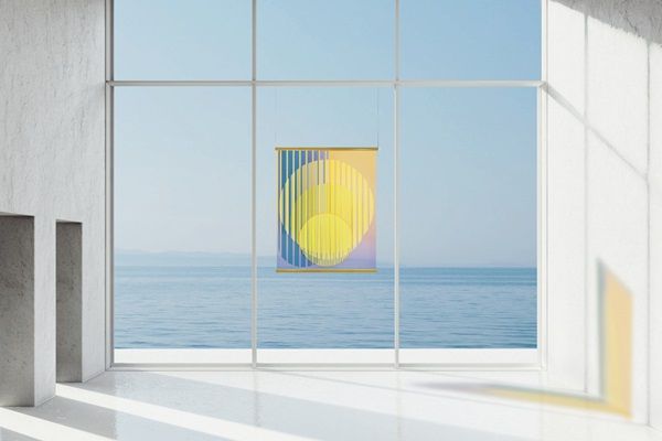 【東京都世田谷区】下北沢でソーラーデザイナー・マーヤン氏の太陽光パネルなどを用いたアート作品を展示