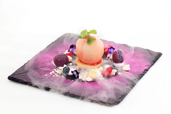 【東京都中央区】銀座三越のカフェ「ボンボヌール」で、果実を主役にした初夏の新メニューが登場