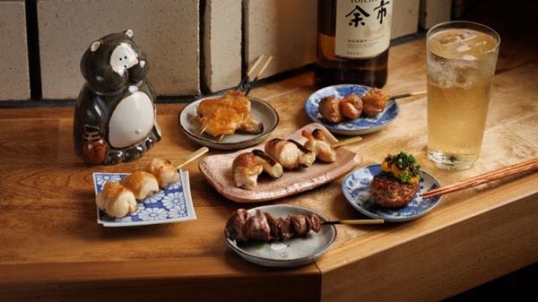 【東京都港区】「焼鳥たぬき」がオープン！「錦爽どり」の焼き鳥から定番居酒屋メニューまで楽しめる