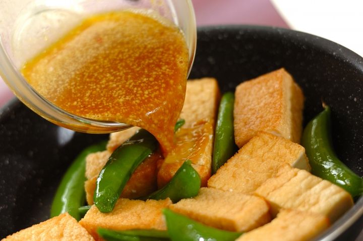 厚揚げのカレーチーズ炒めの作り方2