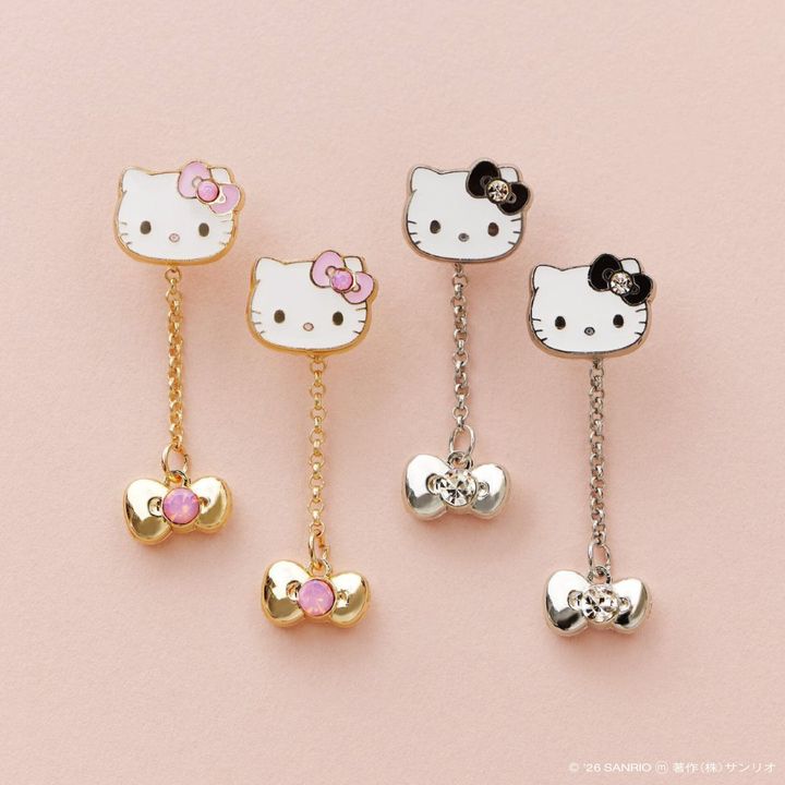 ハローキティのピアス