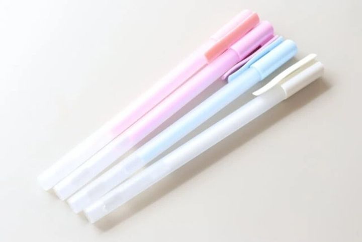 ダイソー ペンのり（2本、ピンク、パープル） ペンのり（2本、ブルー、ホワイト）