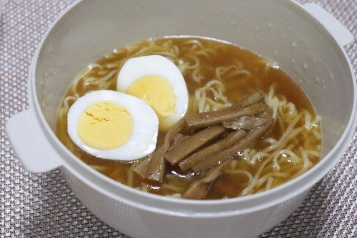 ダイソー 電子レンジでお手軽ラーメン 使用例