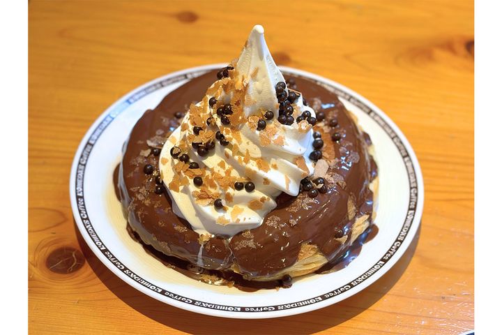コメダ珈琲店「シロノワール CRUNKY」／￥980～1,040（税込み）