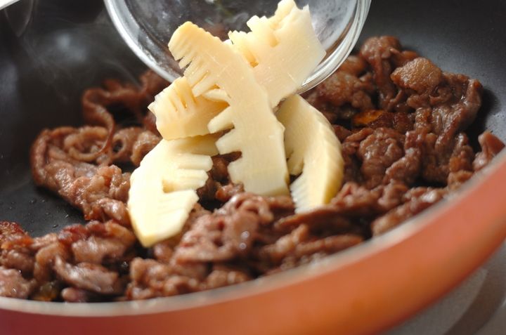 牛肉とトマトの中華炒めの作り方1