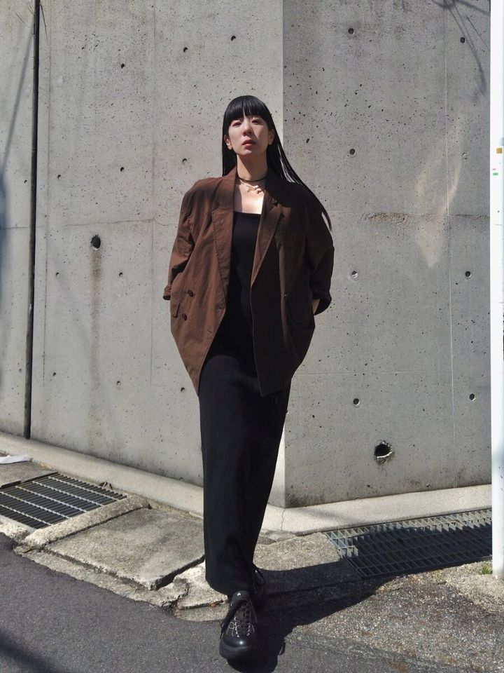 黒キャミワンピコーデ1