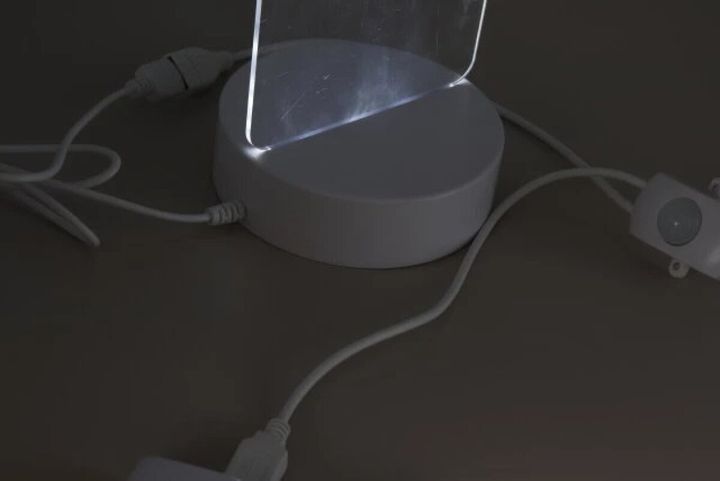 ダイソー 人感センサーケーブル 使用例