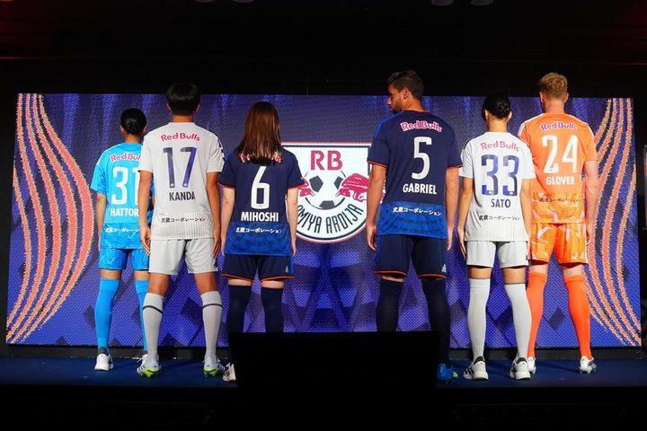 画像3: RB大宮アルディージャ、adidasと契約！2026-27シーズンの新ユニフォームを発表…5本のオレンジラインは“五街道”も象徴