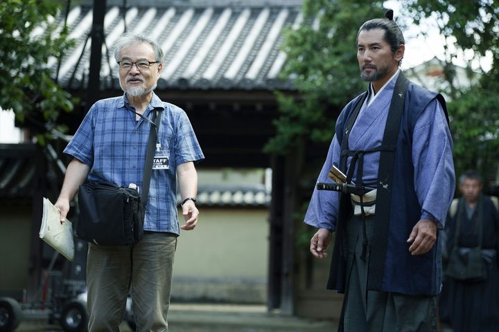 映画『黒牢城』メイキング写真 （C）米澤穂信／KADOKAWA （C）2026映画「黒牢城」製作委員会 width=
