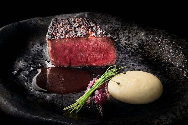 【東京都港区】ミシュラン三つ星シェフ・小林圭氏の直営店「KEI Collection PARIS」が新体制で再始動