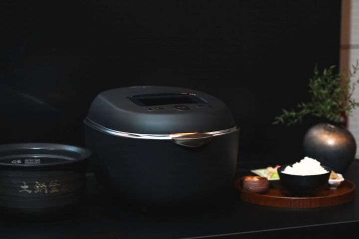 ６月21日発売！新製品「土鍋ご泡火（ほうび）炊きJRT-A100」
