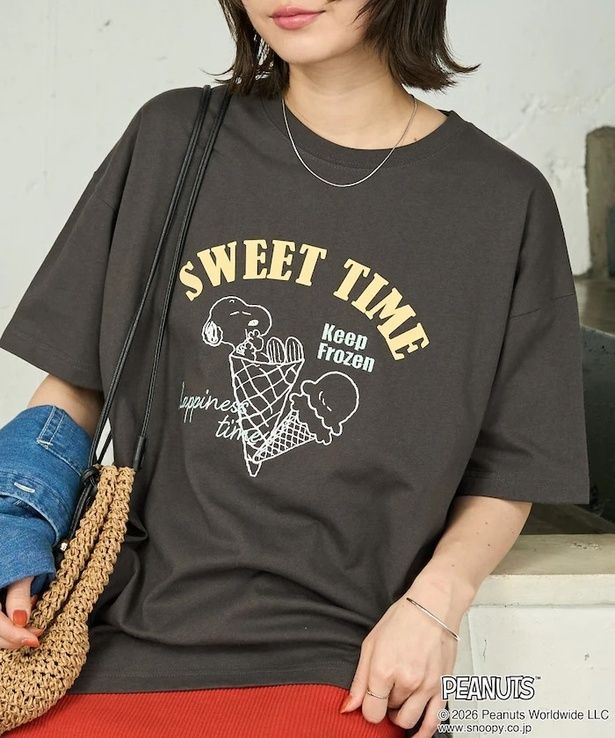 「SWEET TIME半袖Tシャツ(ブラック)」(5489円)
