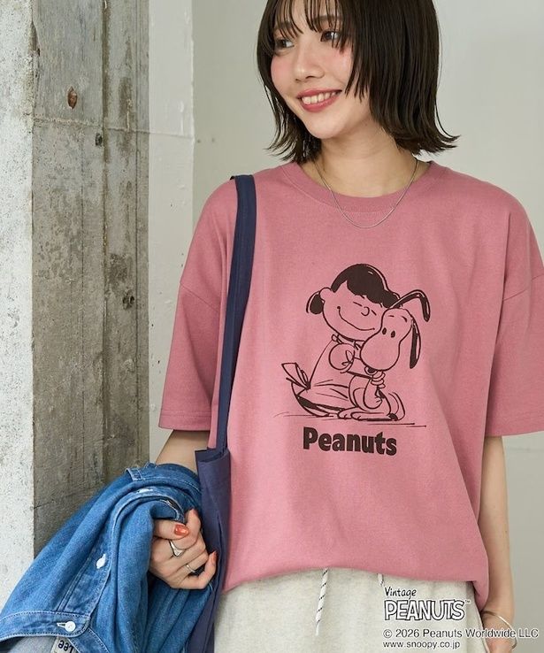 「前後1コマプリント半袖Tシャツ(ピンク)」(4994円)
