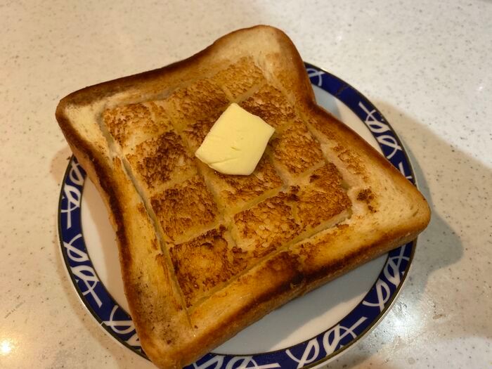 最強に美味しいトーストを作るコツとは？トースター・グリル・フライパンで比較してみた